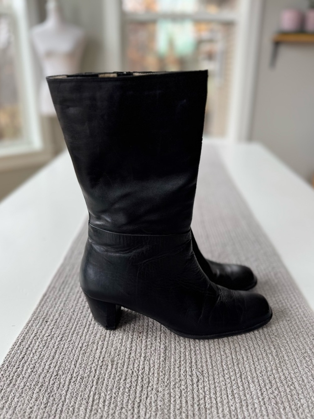 Vintage Ros Hommerson Black Leather Calf High Boots Size 10 - Picture 2 of 8